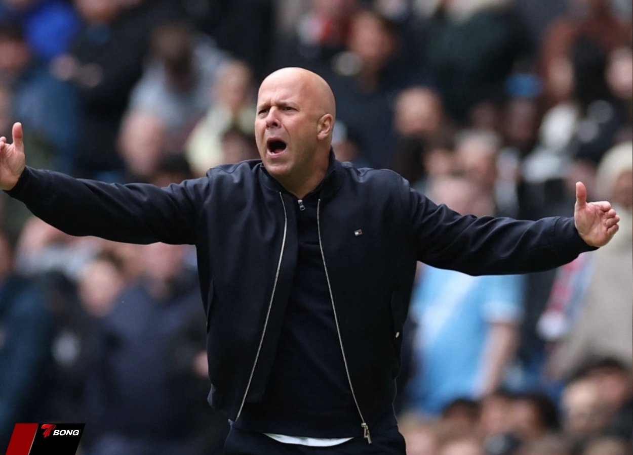 HLV Arne Slot đang toan tính những gì?